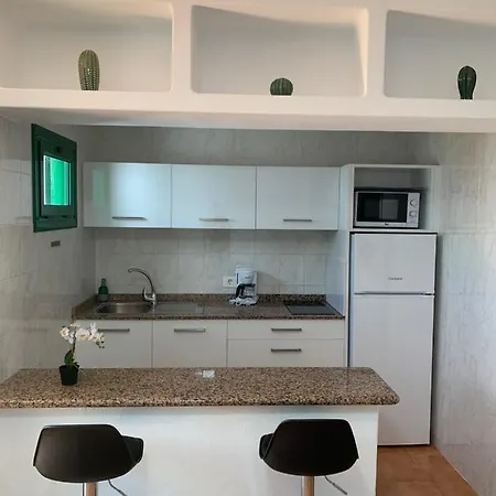 Relax Tinosa Apartament *