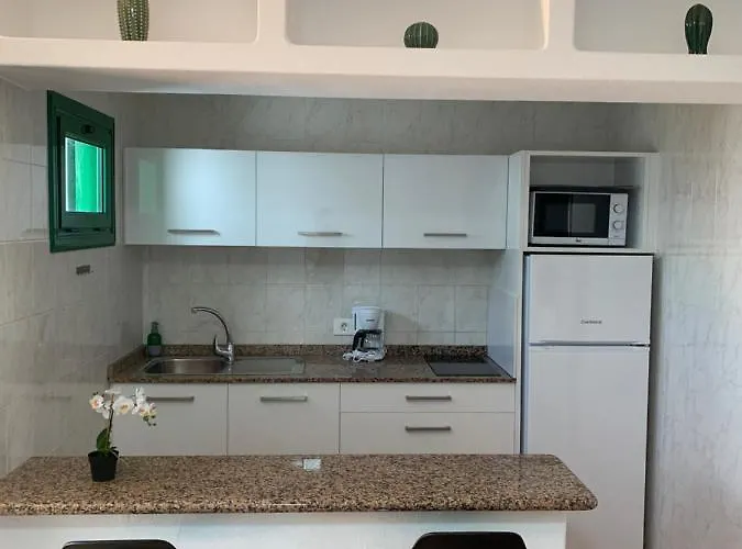 Relax Tinosa Apartman *