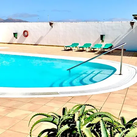 Relax Tinosa Apartament *